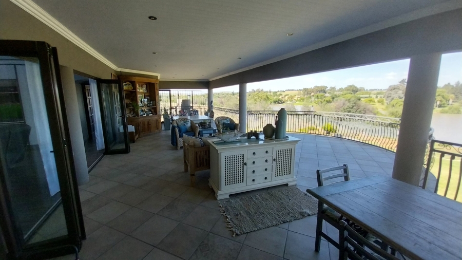 6 Bedroom Property for Sale in Deneysville Free State